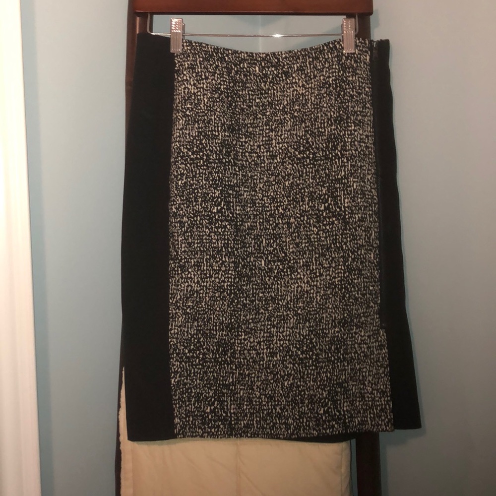Ann Taylor black skirt with patterned front panel